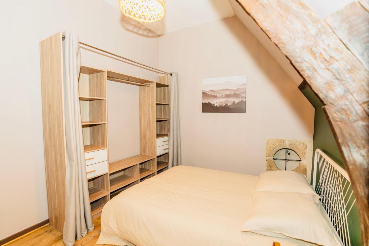 Nid Douillet La Cour Du Dauphin, Vue Cathedrale Imprenable Apartment Laon Luaran gambar
