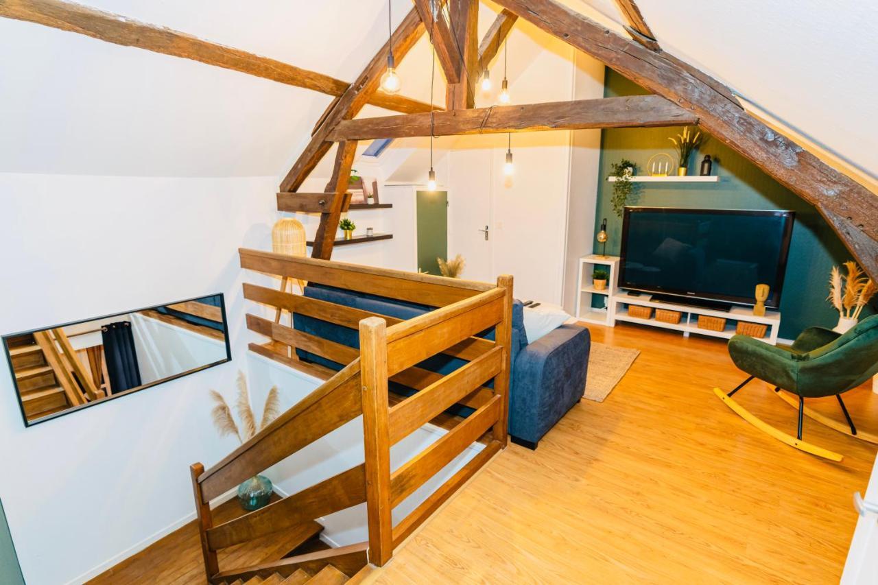 Nid Douillet La Cour Du Dauphin, Vue Cathedrale Imprenable Apartment Laon Luaran gambar